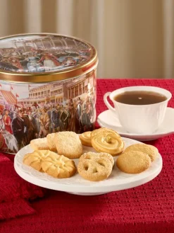 A Day at the Races Danish Butter Cookie Tin