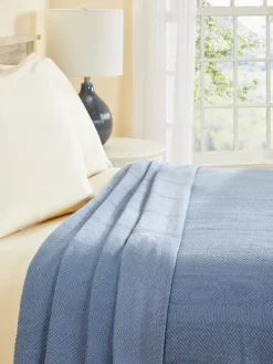 All-Cotton Herringbone Blanket
