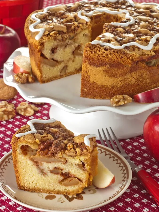Apple Harvest Cake