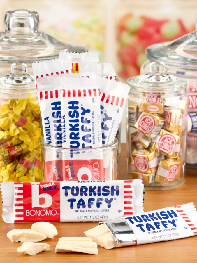 Bonomo Turkish Taffy Nostalgic Candy, 8 Pack