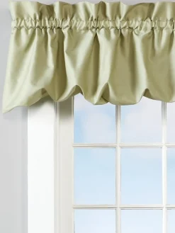 Carolyn's Colorful Rod Pocket Balloon Valance