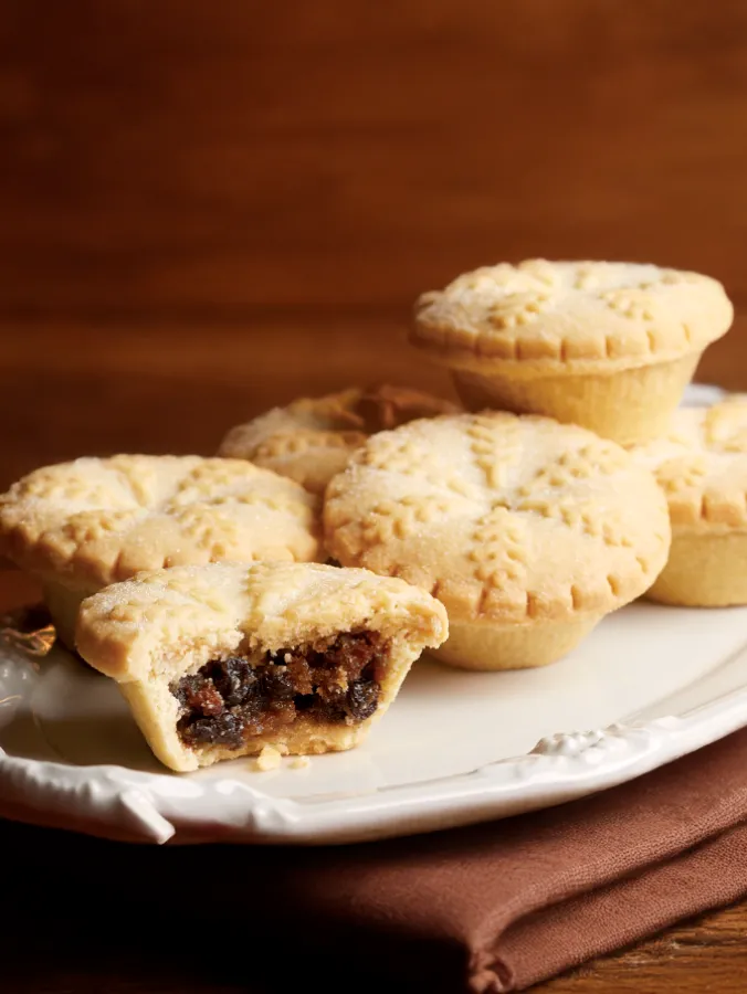 Classic Scottish Mini Mincemeat Pies, 6 Mini Pies