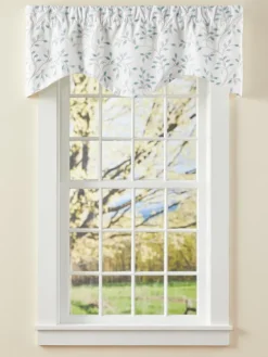 Climbing Vines Lined M-Shaped Rod Pocket Valance
