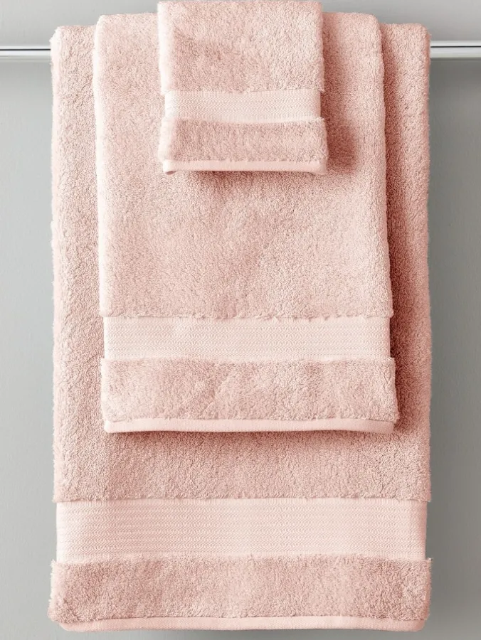 Cotton and Viscose Bamboo Six-Piece Towel Set
