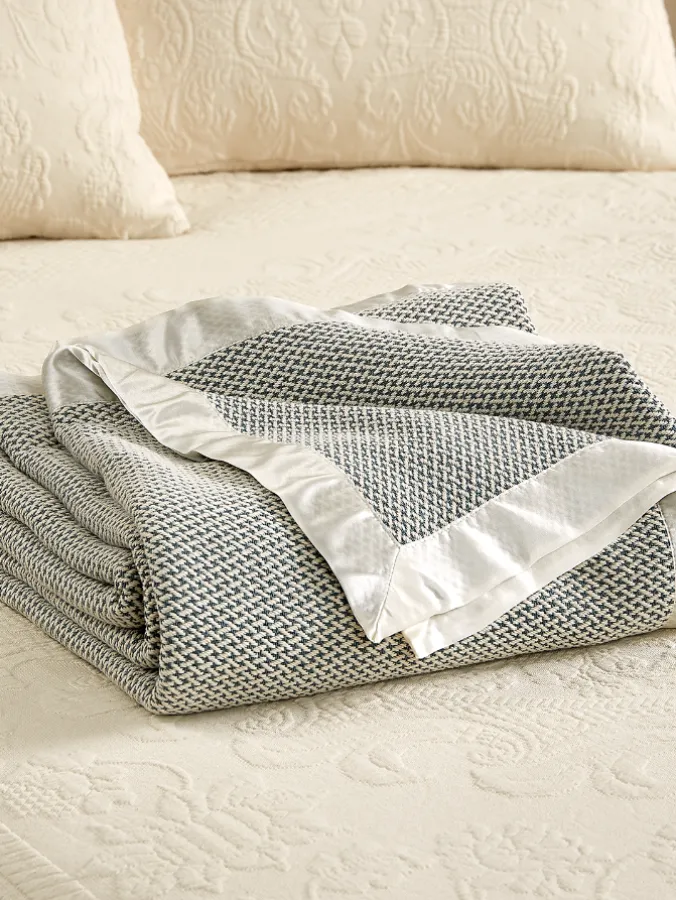 Cotton Blanket or Throw With Satin Binding