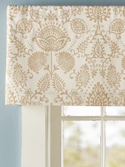 Country Floral Rod Pocket Tailored Valance