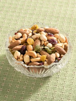 Cranberry Nut Trail Mix, 1.5 Pound Bag