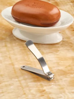 Curved Stainless Steel Fingernail Clipper