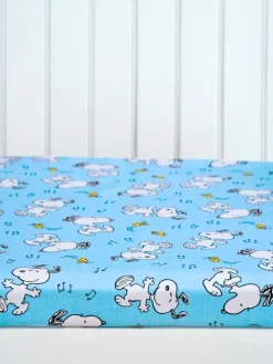 Dancing Snoopy and Woodstock Portuguese Cotton Percale Crib Sheet