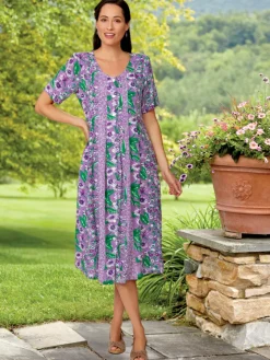 Delightful Garden Short-Sleeve Dress