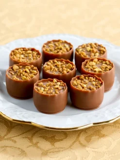 Dubai Pistachio Filled Milk Chocolates