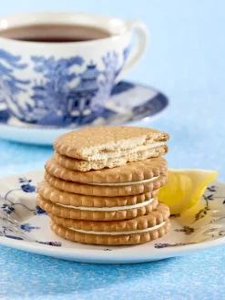 Dutch Creme Sandwich Cookies