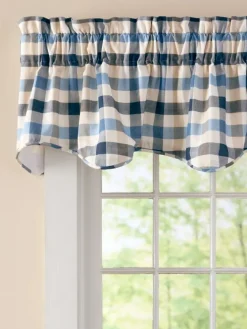 Farmhouse Check Lined Rod Pocket Scalloped Valance