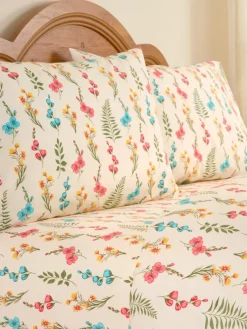 Ferns & Flowers Open-Stock Clothesline Crisp Regular and Shallow Pocket Sheets