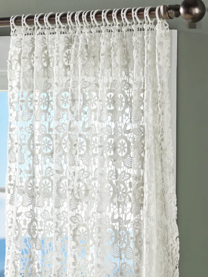 Floral Medallions Macrame Curtain Panel