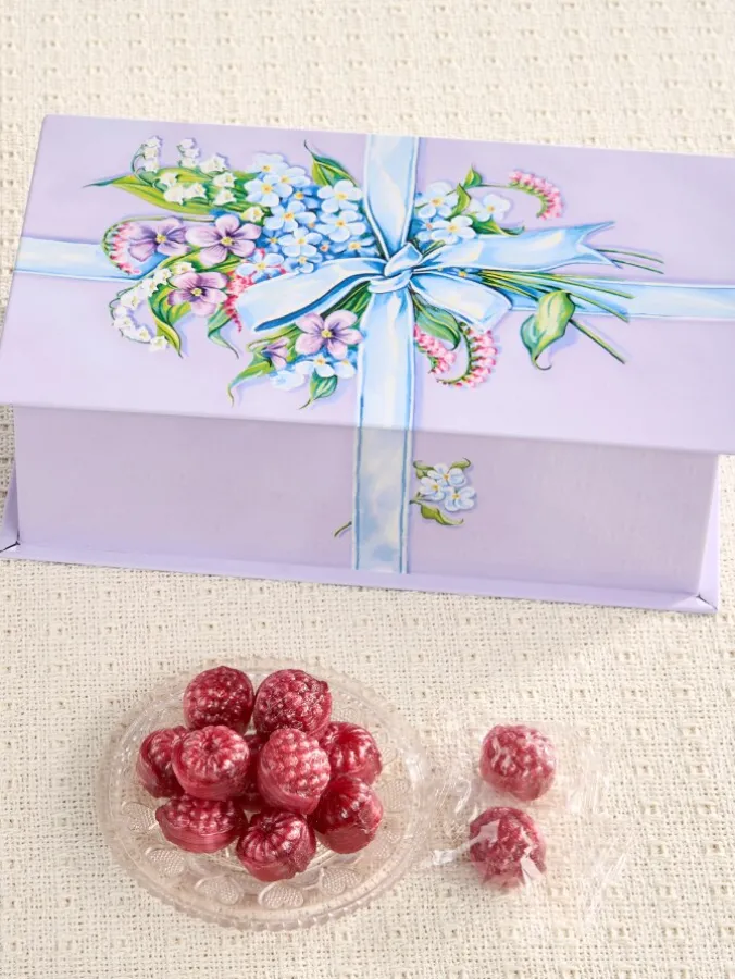 Floral Ribbon Tin With Filled Raspberry Candy