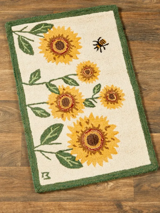 Flower Garden Hooked Wool Throw Rug