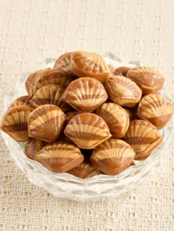 French Caramel Filled Hard Candy, 12 Ounce Bag
