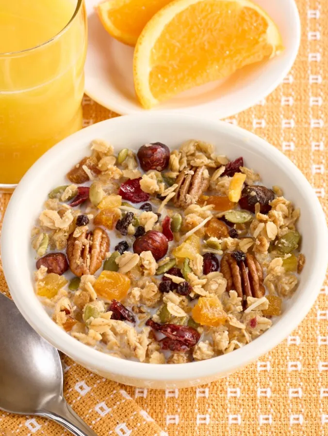 Fruit Harvest Soft Baked Granola, 9.4 Ounce Bag