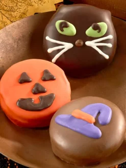 Halloween Chocolate-Covered Oreos, 3 Cookies