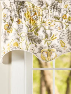 Hatfield Floral Lined Scalloped Valance by Country Curtains®