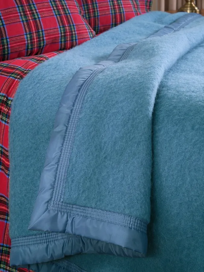 Heavy Washable Wool Blanket