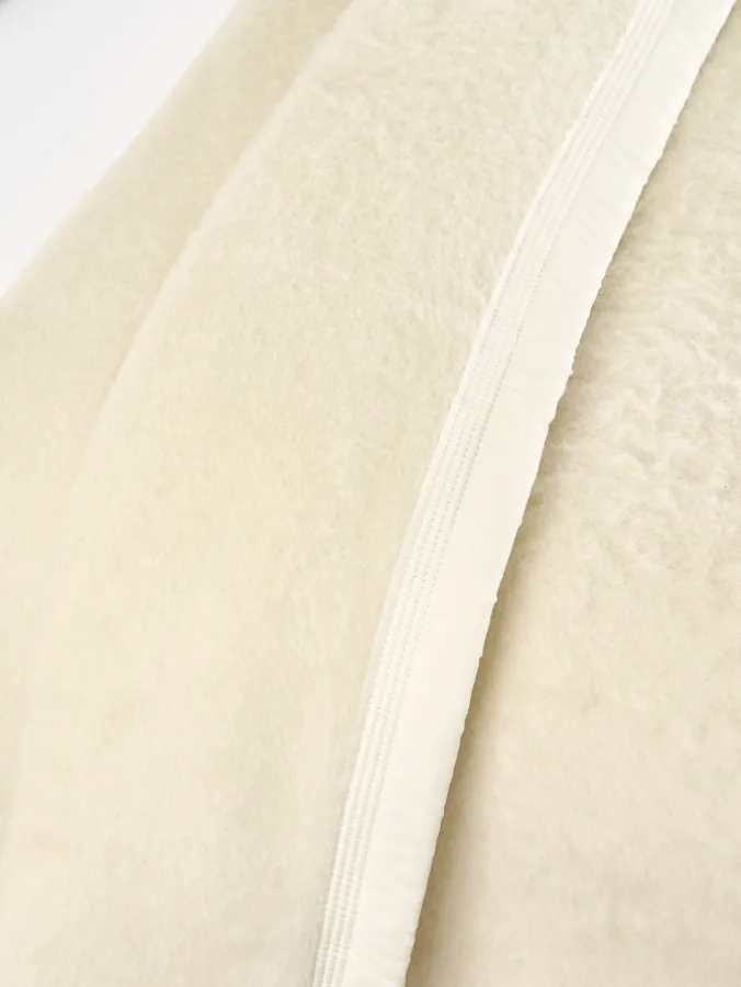 Heavy Washable Wool Blanket