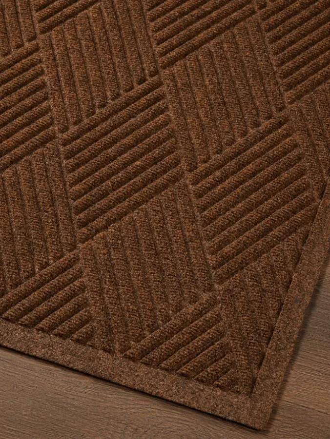 Indoor/Outdoor WaterHog Mat or Stair Treads, Diamond