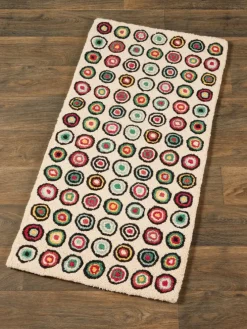 Infinity Circles Hooked Wool Rug