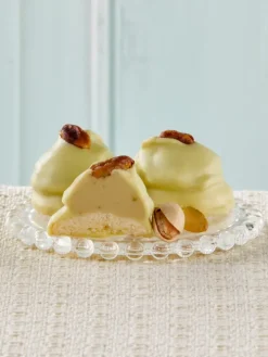 Italian Pistachio Cream Cookies