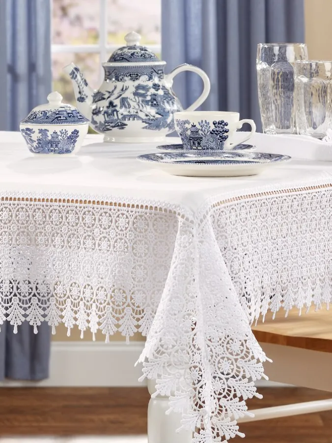 Keepsake Lace Tablecloth