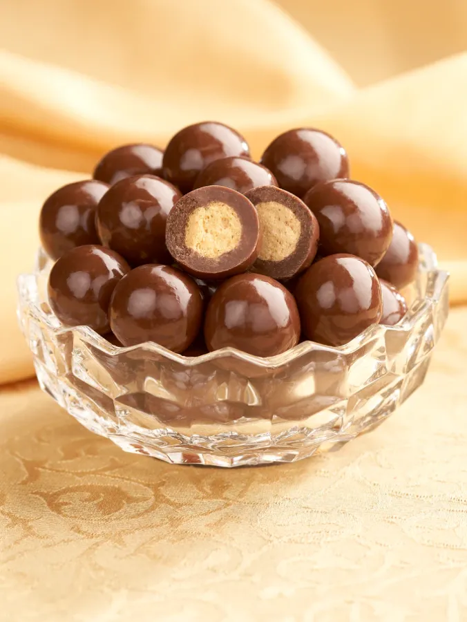 Luxury Malted Milk Balls, 14 Ounce Tub