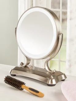 Magnifying 5X/1X Mirror With 3 LED Settings
