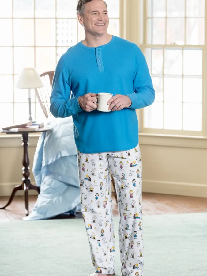 Men's Classic Peanuts Flannel Sleep Pant and Henley Pajama Set