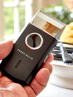 Men's Cordless Titanium Foil Travel Shaver With USB Charger