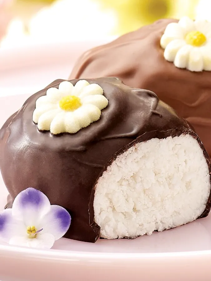 Milk or Dark Chocolate Coconut Cream Easter Egg