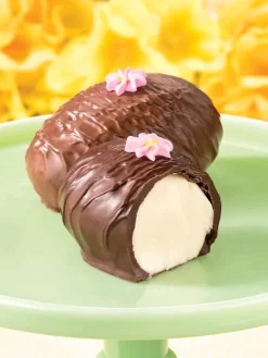 Milk or Dark Chocolate Vanilla Buttercream Easter Egg