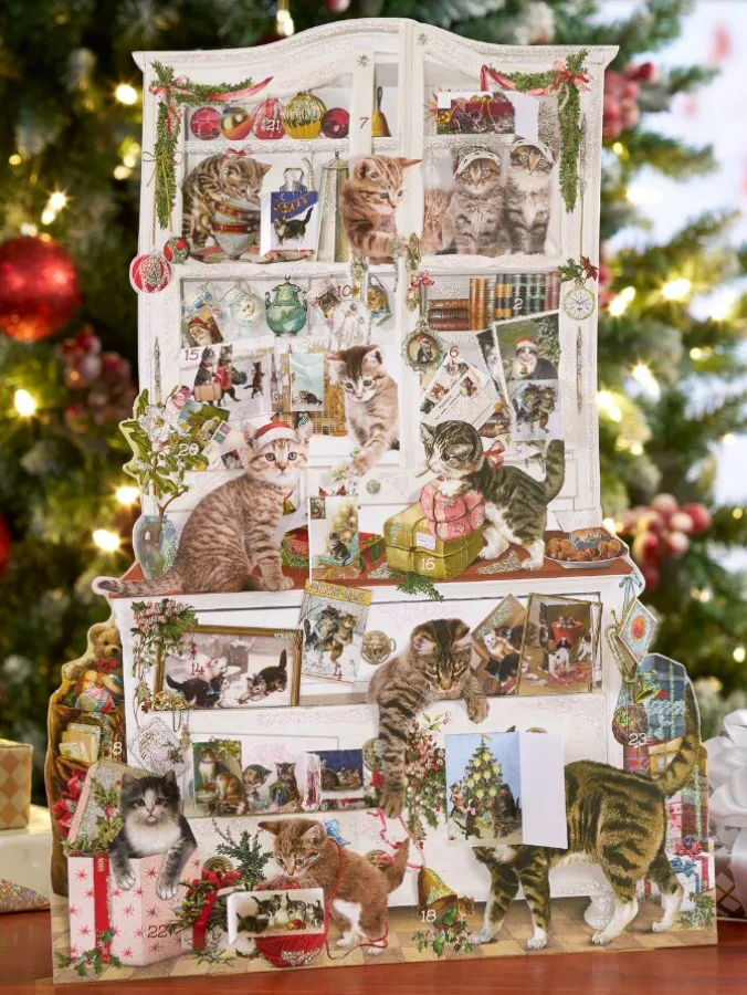 Mischievous Christmas Cat Paper Advent Calendar