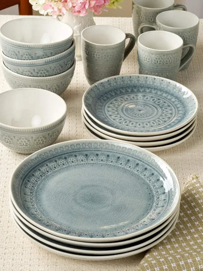 Moroccan Medallion Dinnerware, 16 Piece Set