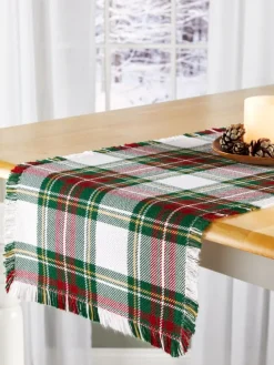 Mountain Weavers Hartland Plaid Weave Cotton Table Runner, 14 Inch Wide