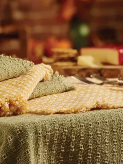 Mountain Weavers Original Mountain Weave Extended-Size Oblong Cotton Tablecloth