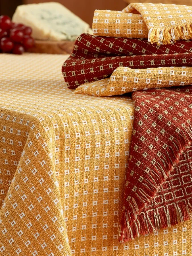Mountain Weavers Thanksgiving Cotton Tablecloth