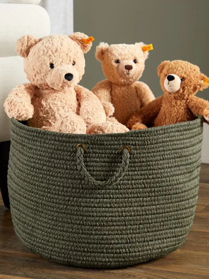 Mount Mansfield Indoor/Outdoor Solid Braided Basket