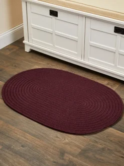 Mount Mansfield Indoor/Outdoor Solid Braided Oval Rug