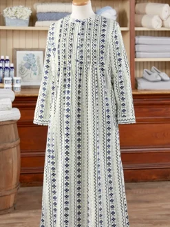 Nordic Snowflake Flannel Nightgown