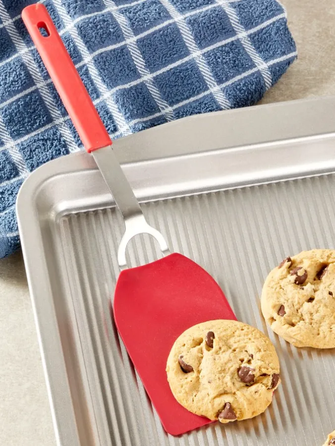 No-Scratch Spatula, In 2 Sizes