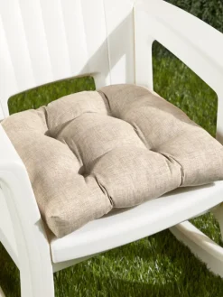 Oasis Weather-Resistant Indoor/Outdoor Tufted Chair Cushion