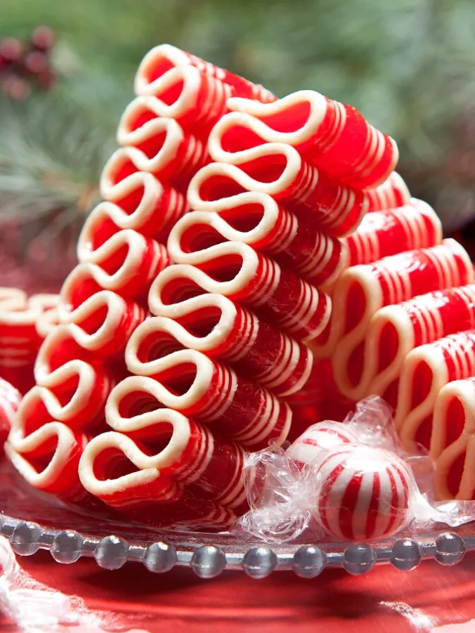 Old-Fashioned Ribbon Candy, 12 oz. Box