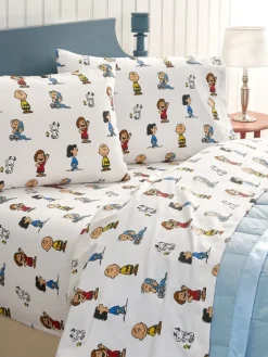 Peanuts Gang Portuguese Flannel Sheet Set