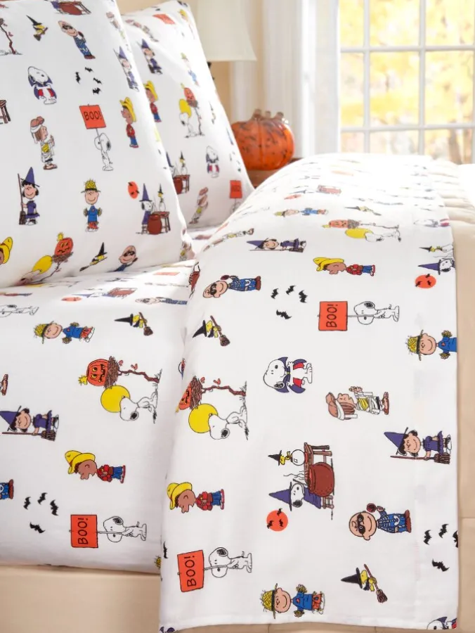 Peanuts Halloween Party Portuguese Cotton Flannel Sheet Set